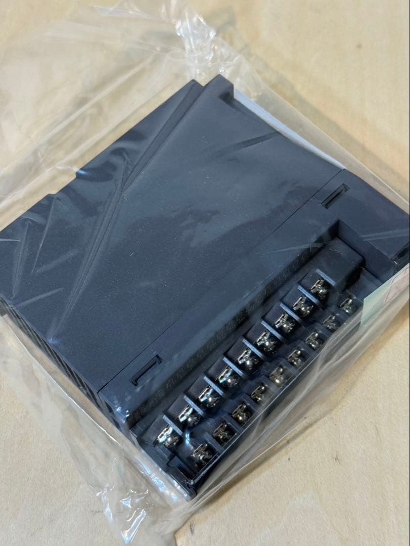 MITSUBISHI/三菱 　シーケンサー　QY10