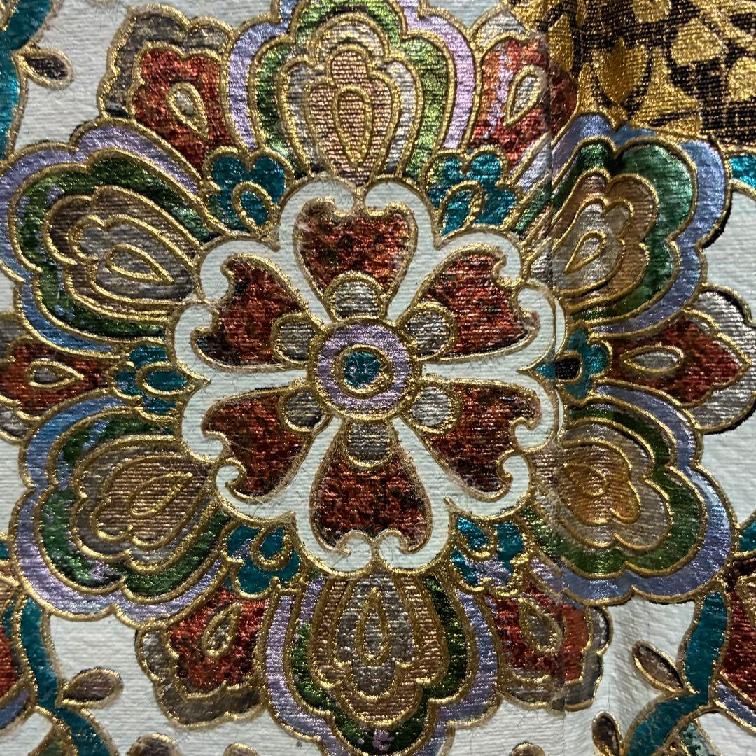 D93 黒留袖 華文 金彩 正絹 着物 袷 美品