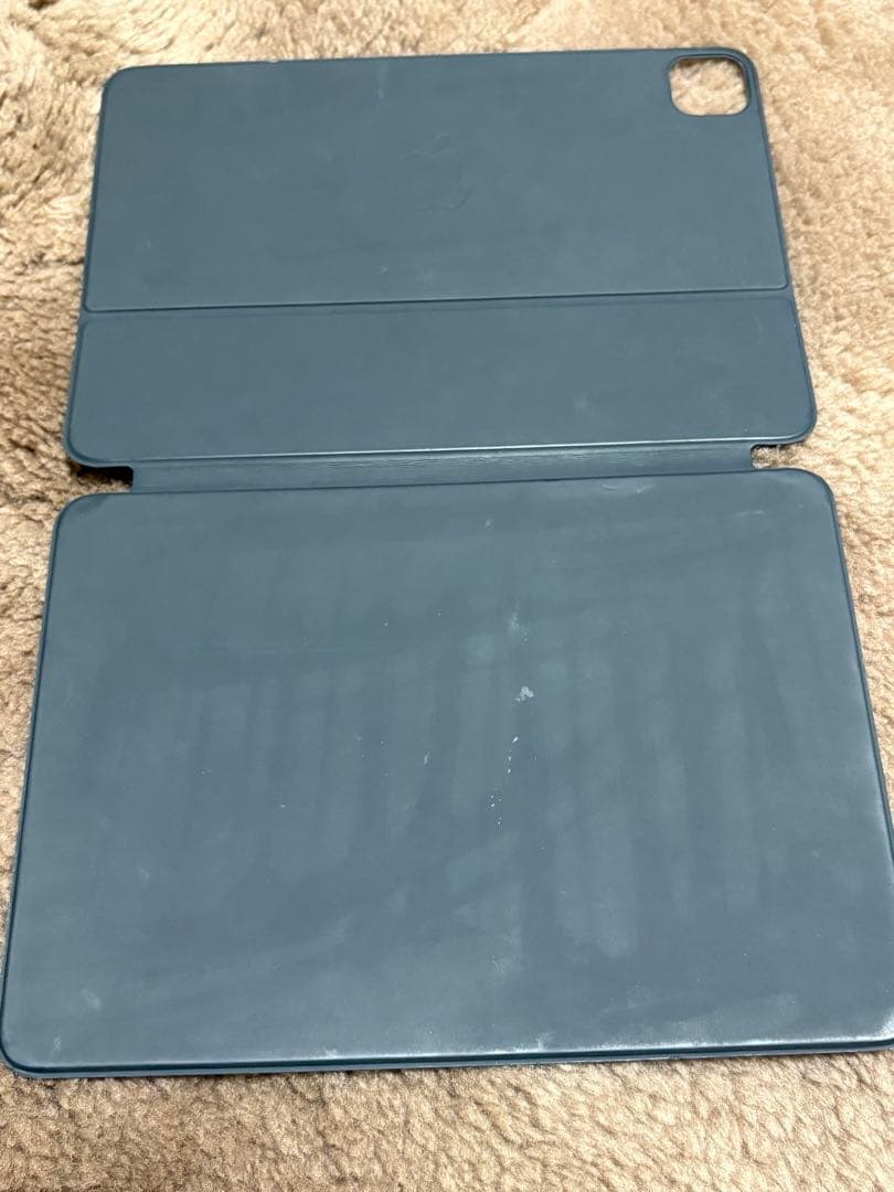 iPadPro11インチ第3世代128GB、純正カバー、非純正タッチペン付き