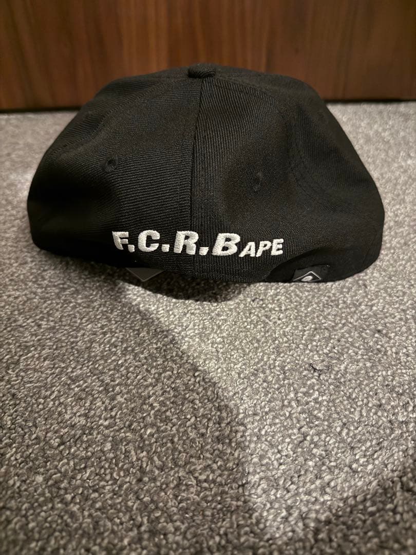 A BATHING APE F.C.R.B. スナップバックキャップ