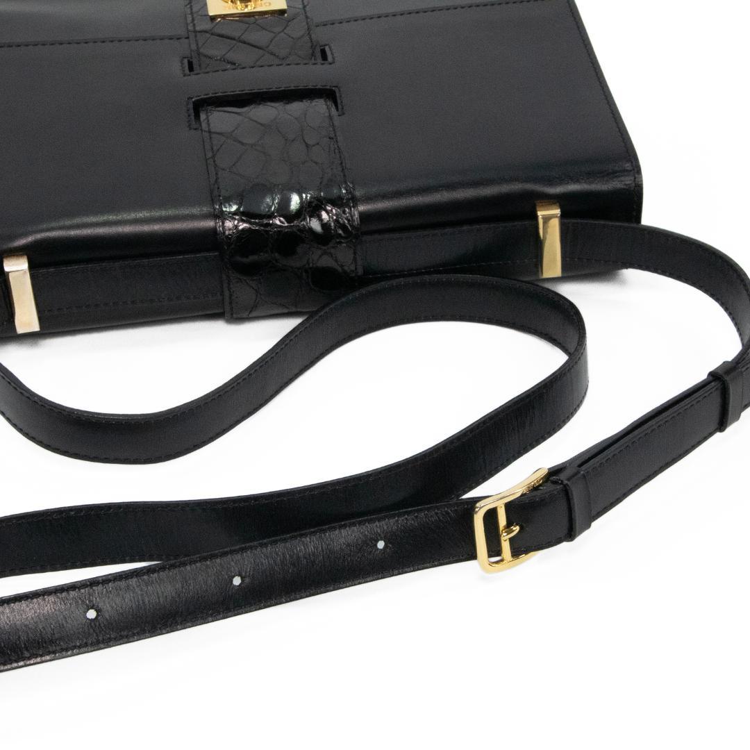 本物 セリーヌ ショルダーバッグ レディース クロコ型押し 黒 斜め掛け ロゴ