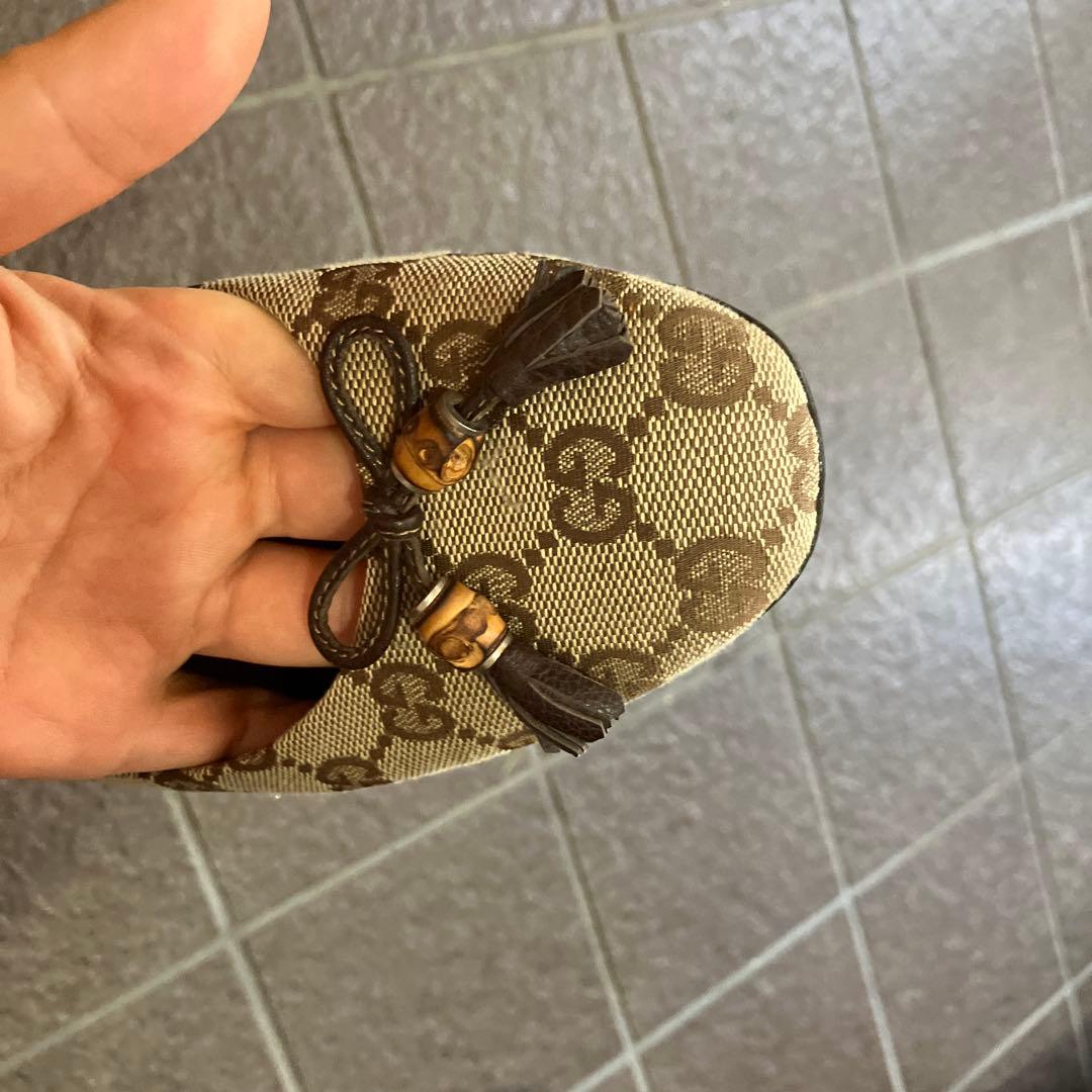 まゆゆさま専用GUCCI ベージュ フラットシューズ