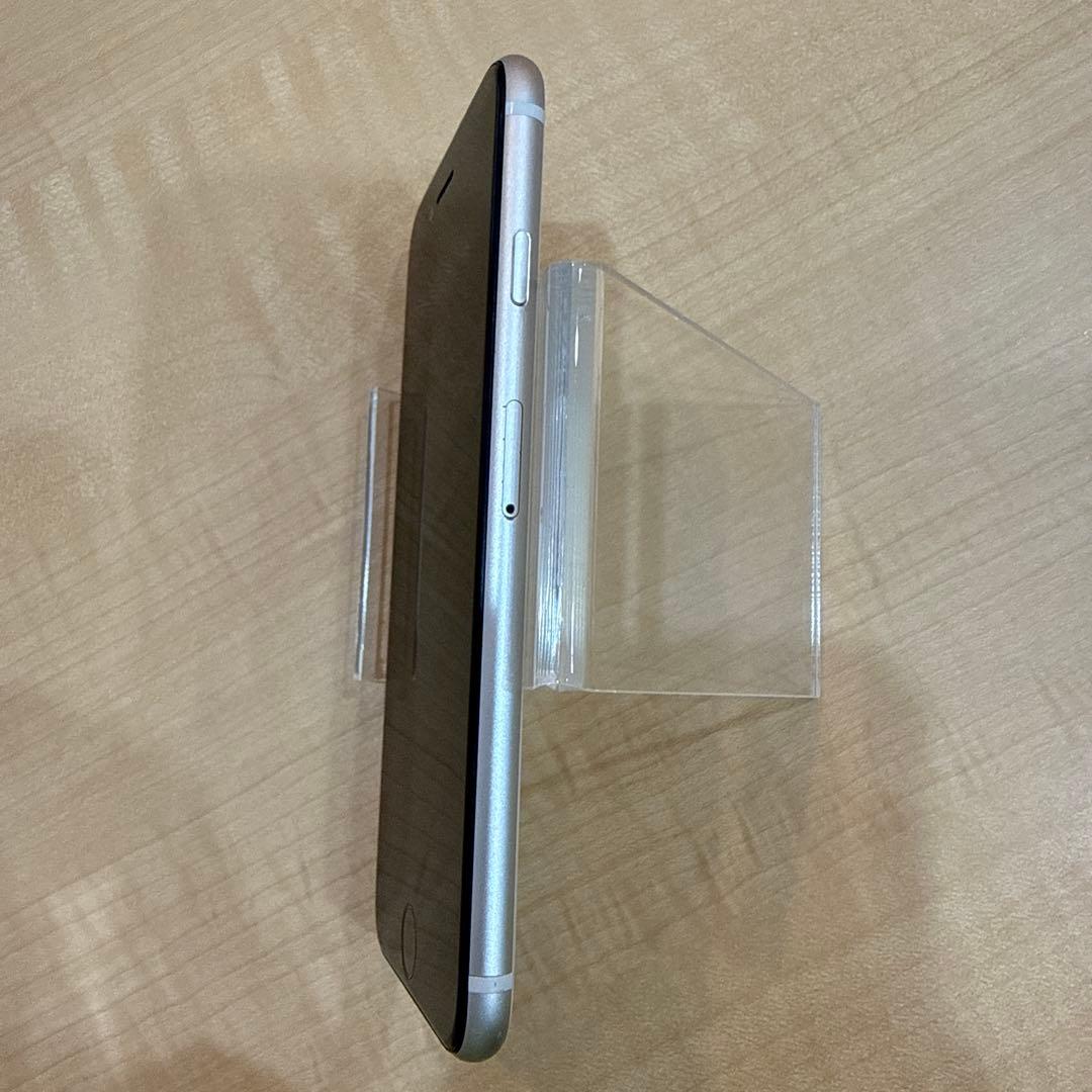 【美品】iPhone SE 第3世代 スターライト 64GB SIMフリー