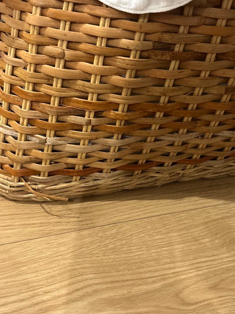 籐製オーバル型フタ付きバスケット　カゴ　収納　大型　内布付き
