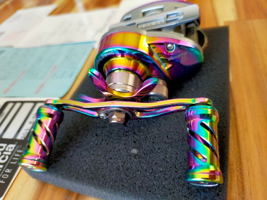 アブガルシア レボエリート オーロラ ハンドルカスタム