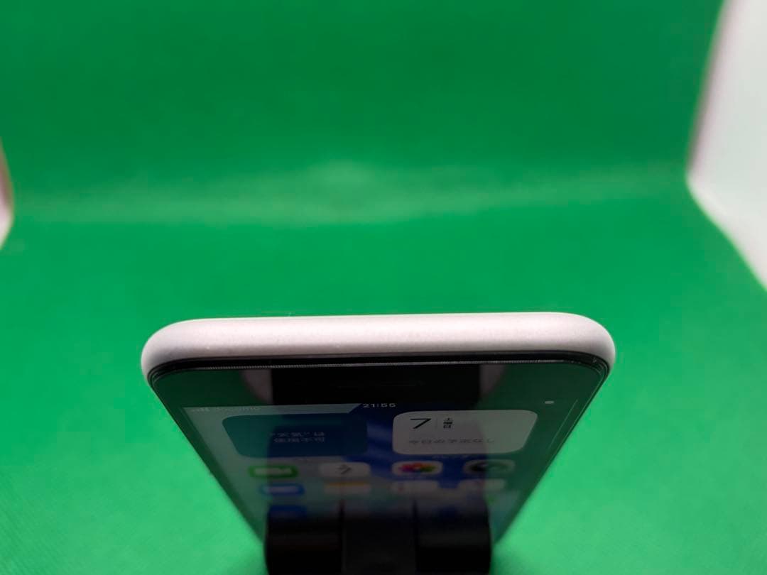 7390 IPHONE SE 第二世代128GB SIMフリー