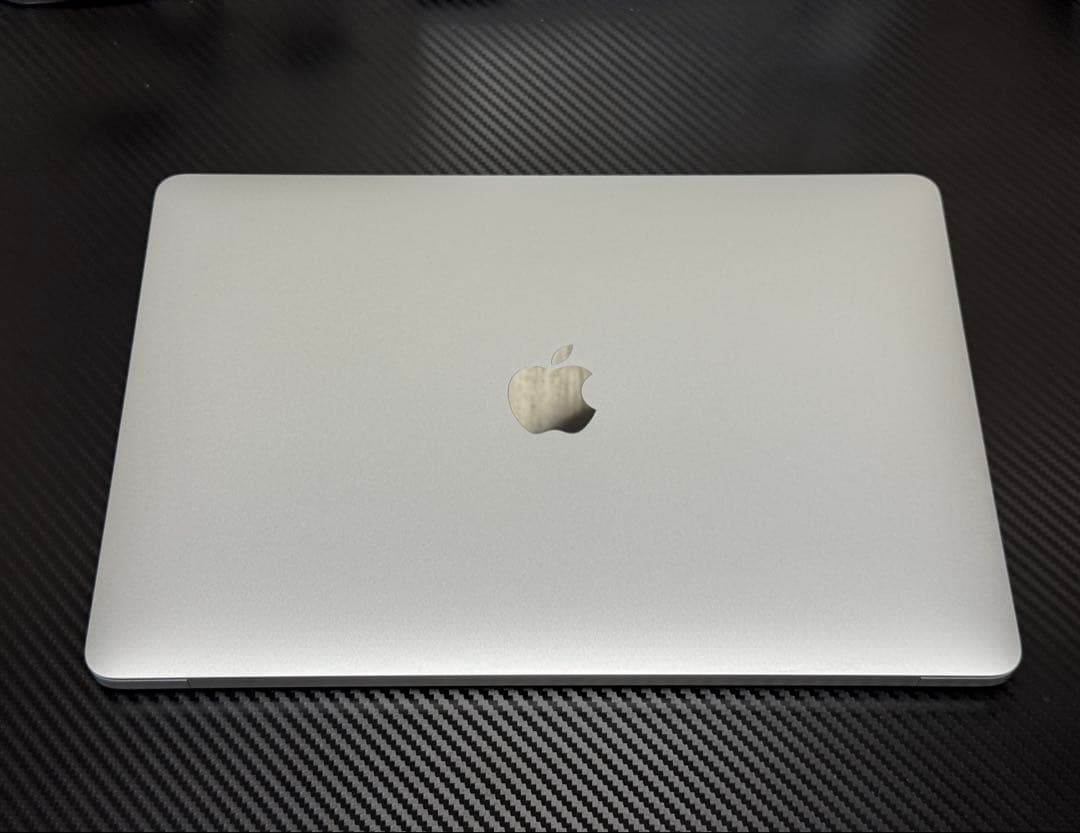 MacBook Air M1シルバー 16GBメモリー 512GB SSD
