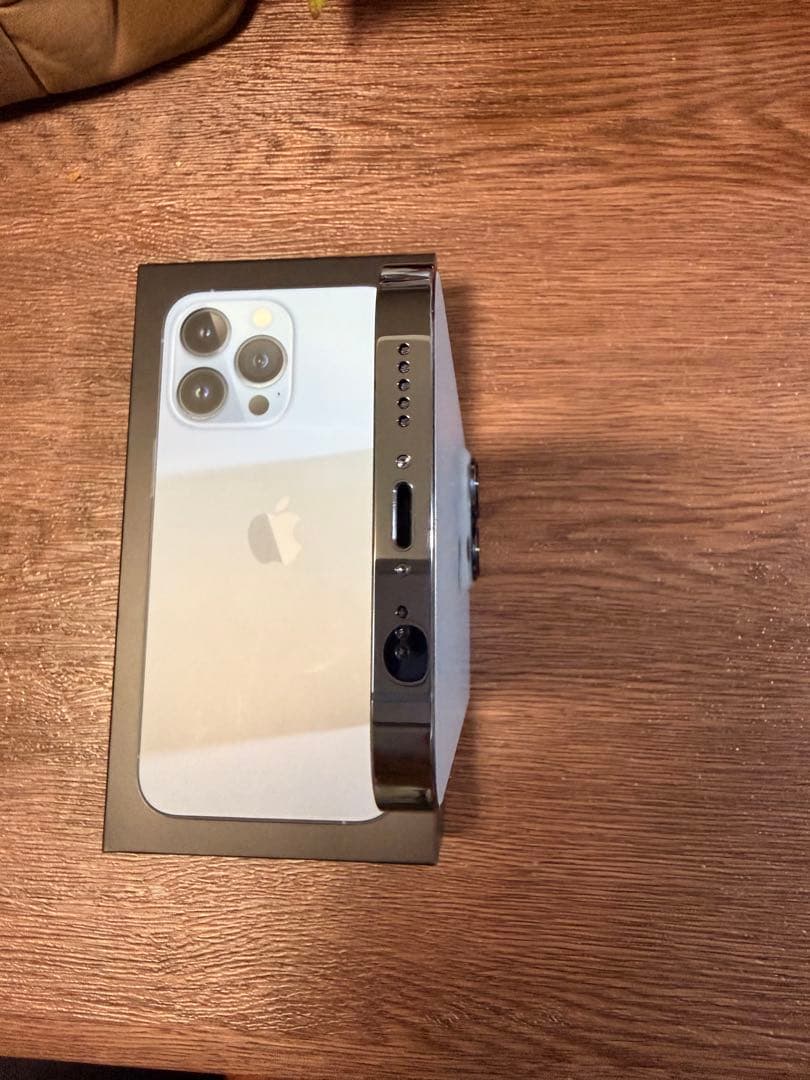 美品　iPhone13pro 128GB シエラブルー