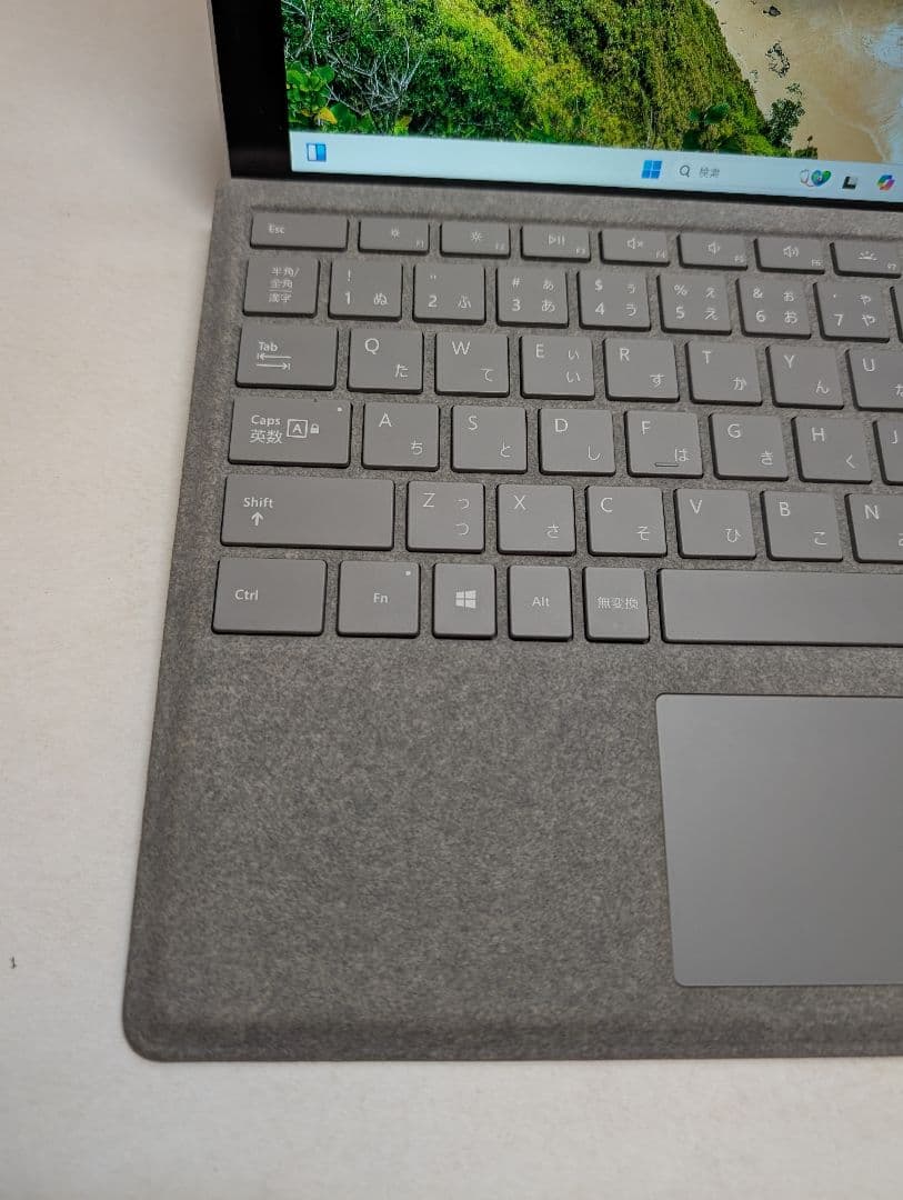 m3 Surface Pro6　Corei5第8世代　メモリ8GB/256GB