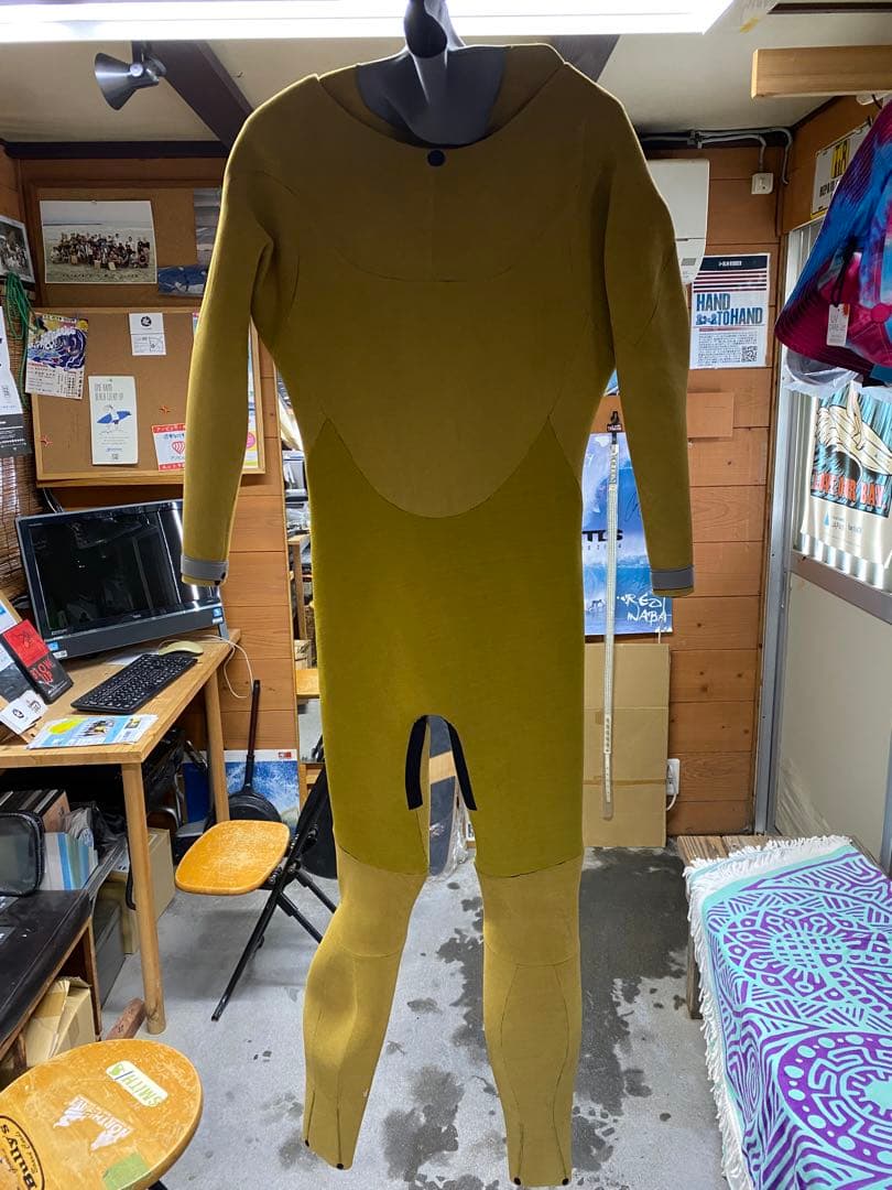 RASHセミドライ　黒色