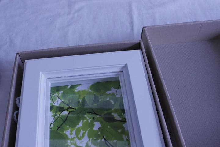 額縁　2 個販売となります。