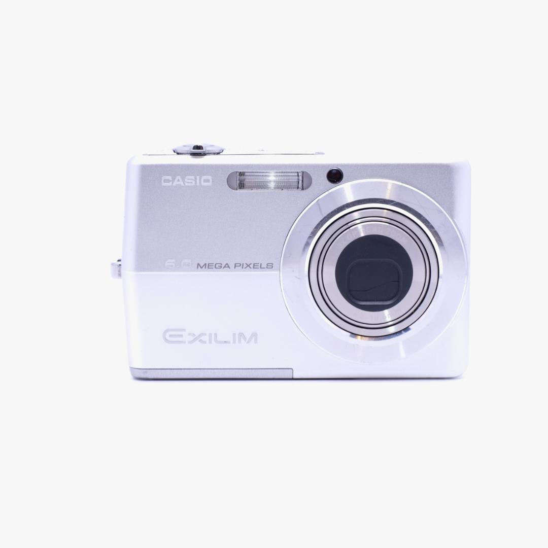 ❤️希少美品　CASIO EXILIM EX-Z600 カシオ　コンデジ
