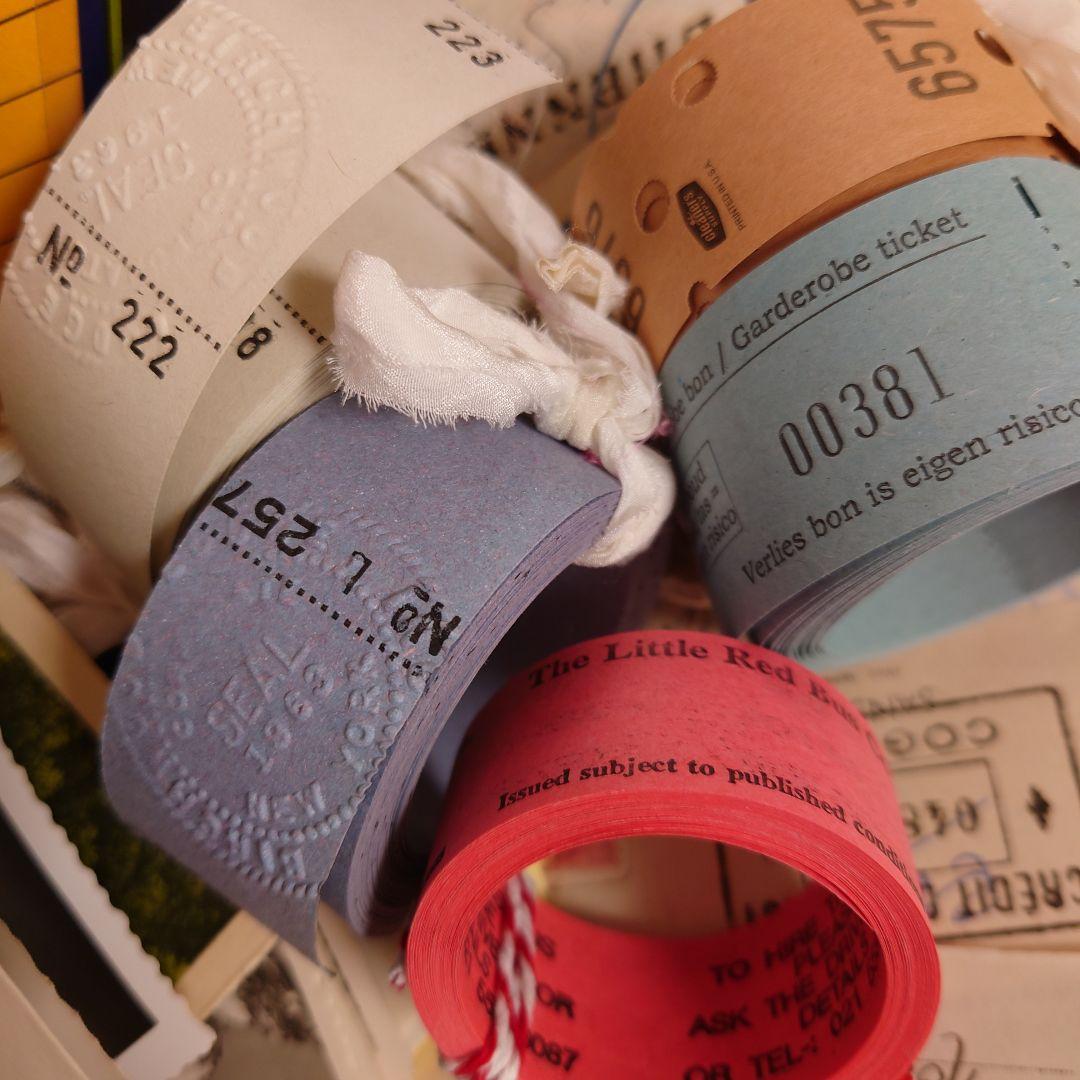 80サイズ/たっぷりephemeral box☆ヴィンテージ海外紙モノ/蚤の市