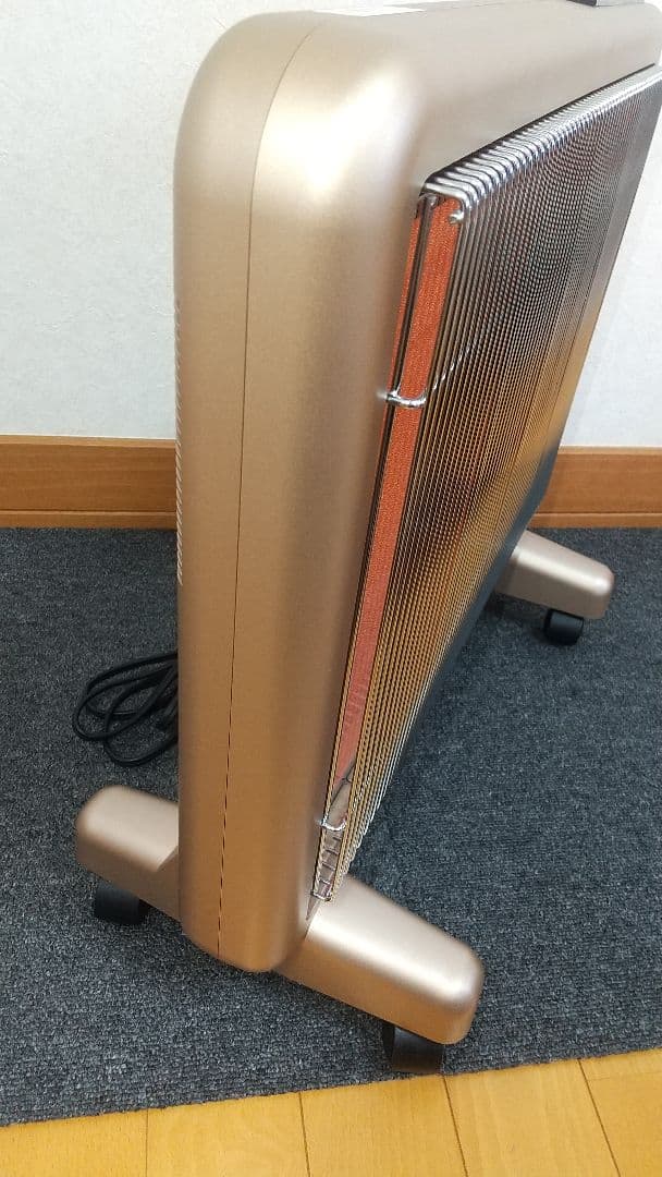 【極美品】 サンルミエ・エクセラ７ N700L-GR 遠赤外線ヒーター 極暖