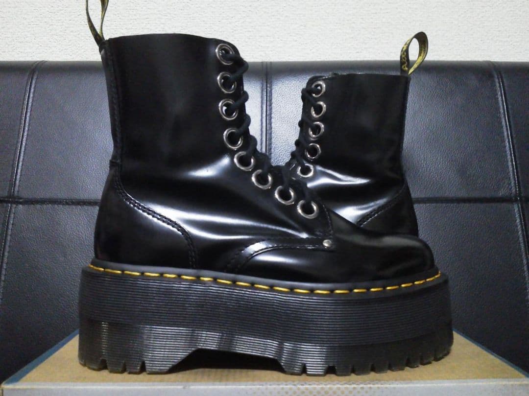 【極美品】Dr.Martens JADON MAX UK3 黒 厚底 8ホール