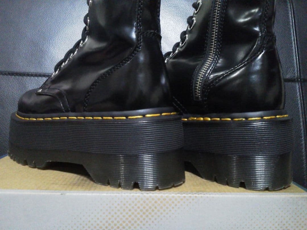 【極美品】Dr.Martens JADON MAX UK3 黒 厚底 8ホール