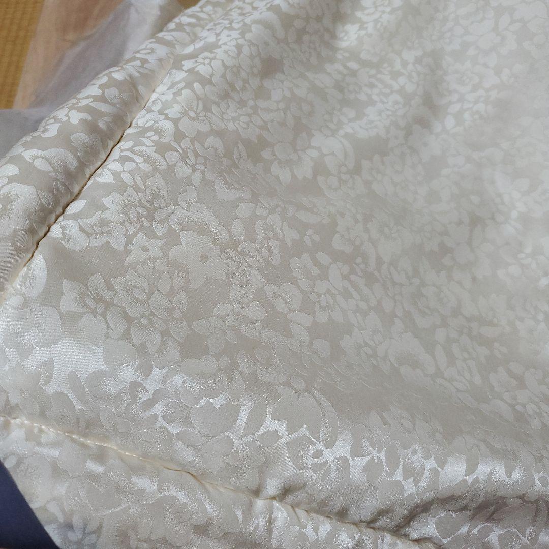 美品　未使用　正絹　絹100% 真綿布団