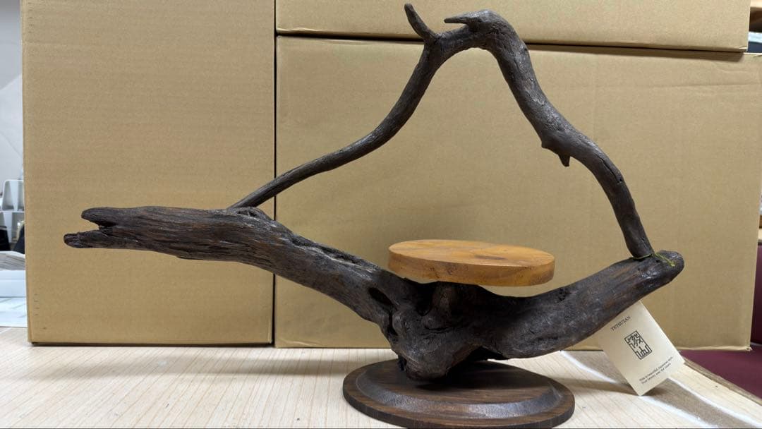 Tetsuzan 木製置物 日本のデザイン