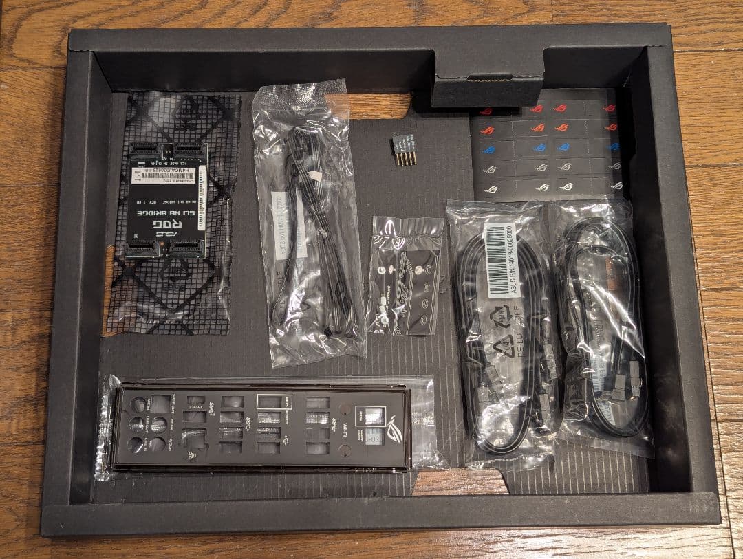 ASUS ROG CROSSHAIR VI HERO X370 WiFi対応