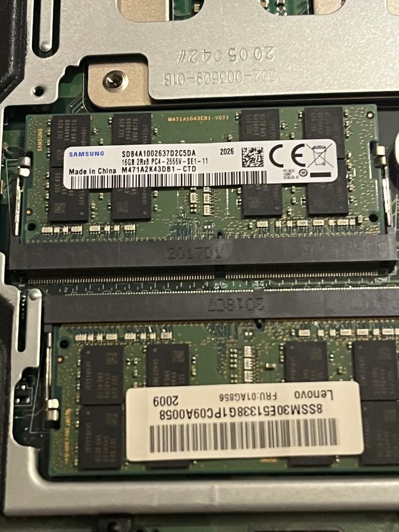 Think Center Tiny レノボ　m720q 10T8 ミニPC