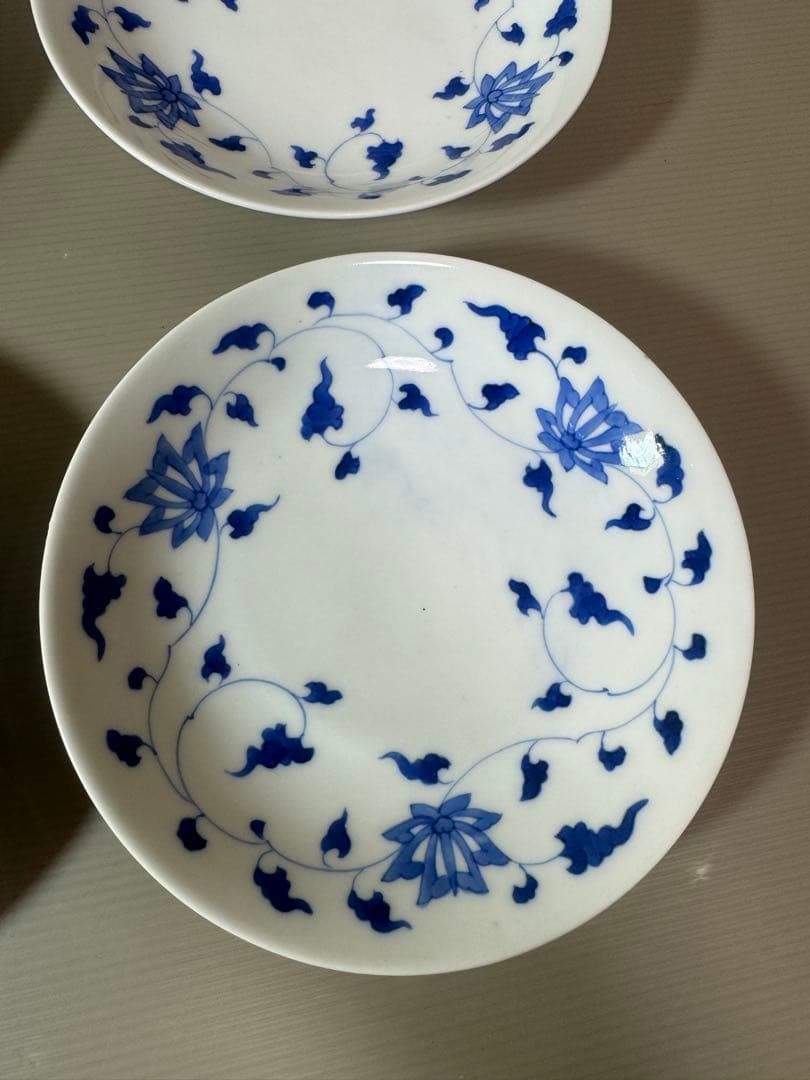 2890 深川製磁　染付唐草蓮花紋　中皿　4客　17cm 時代物