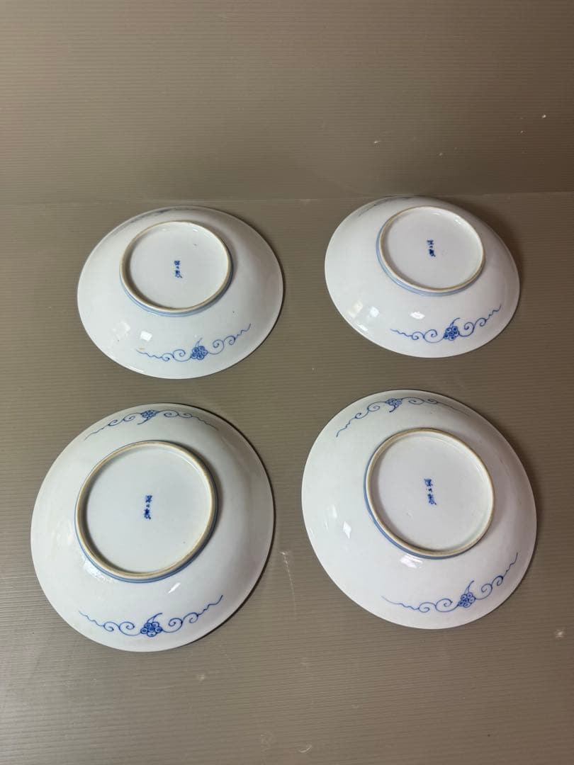 2890 深川製磁　染付唐草蓮花紋　中皿　4客　17cm 時代物