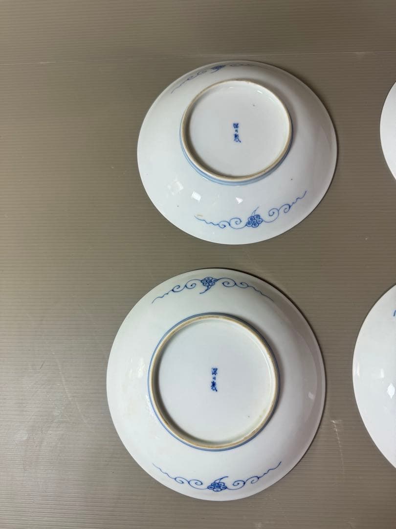 2890 深川製磁　染付唐草蓮花紋　中皿　4客　17cm 時代物
