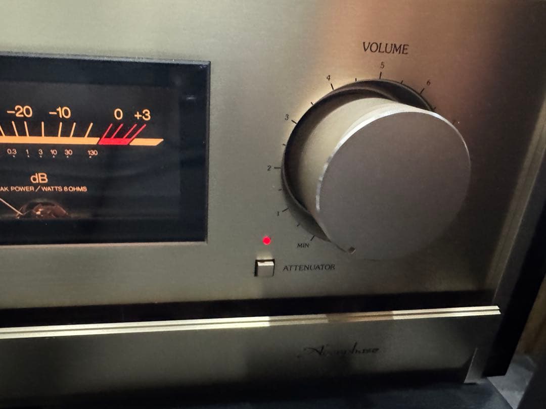 希少　Accuphase E-305 プリメインアンプ アキュフェーズ