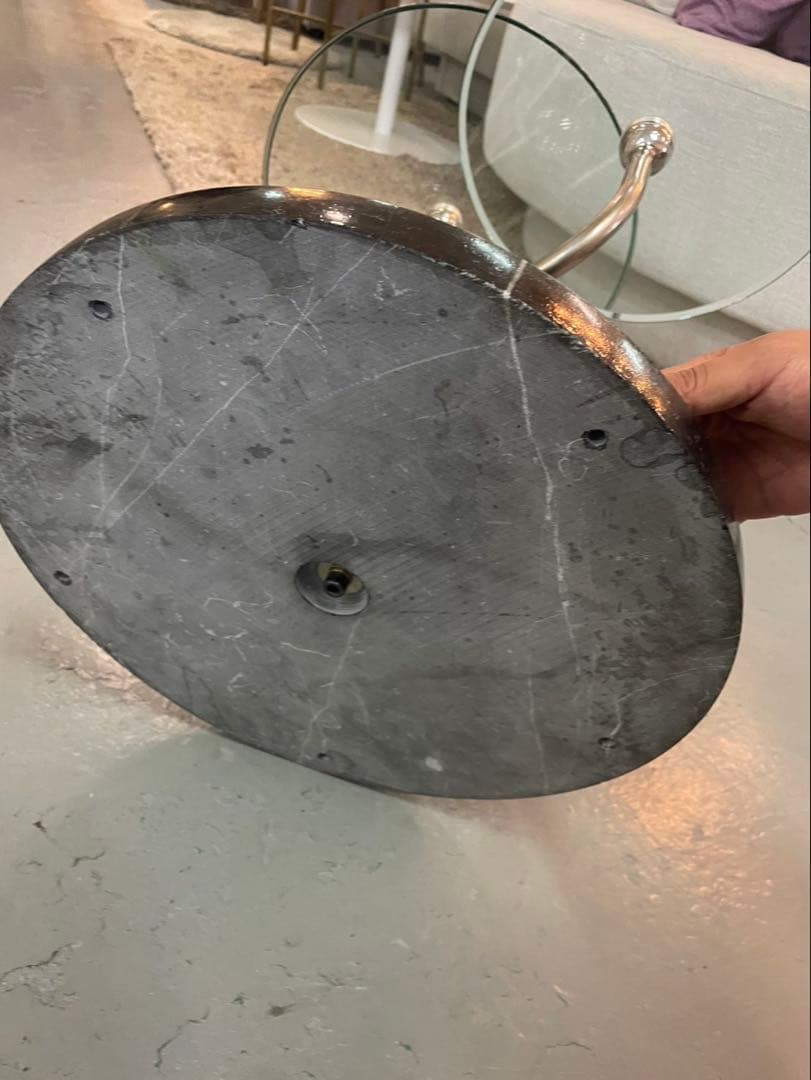 ガラス　コーヒーテーブル