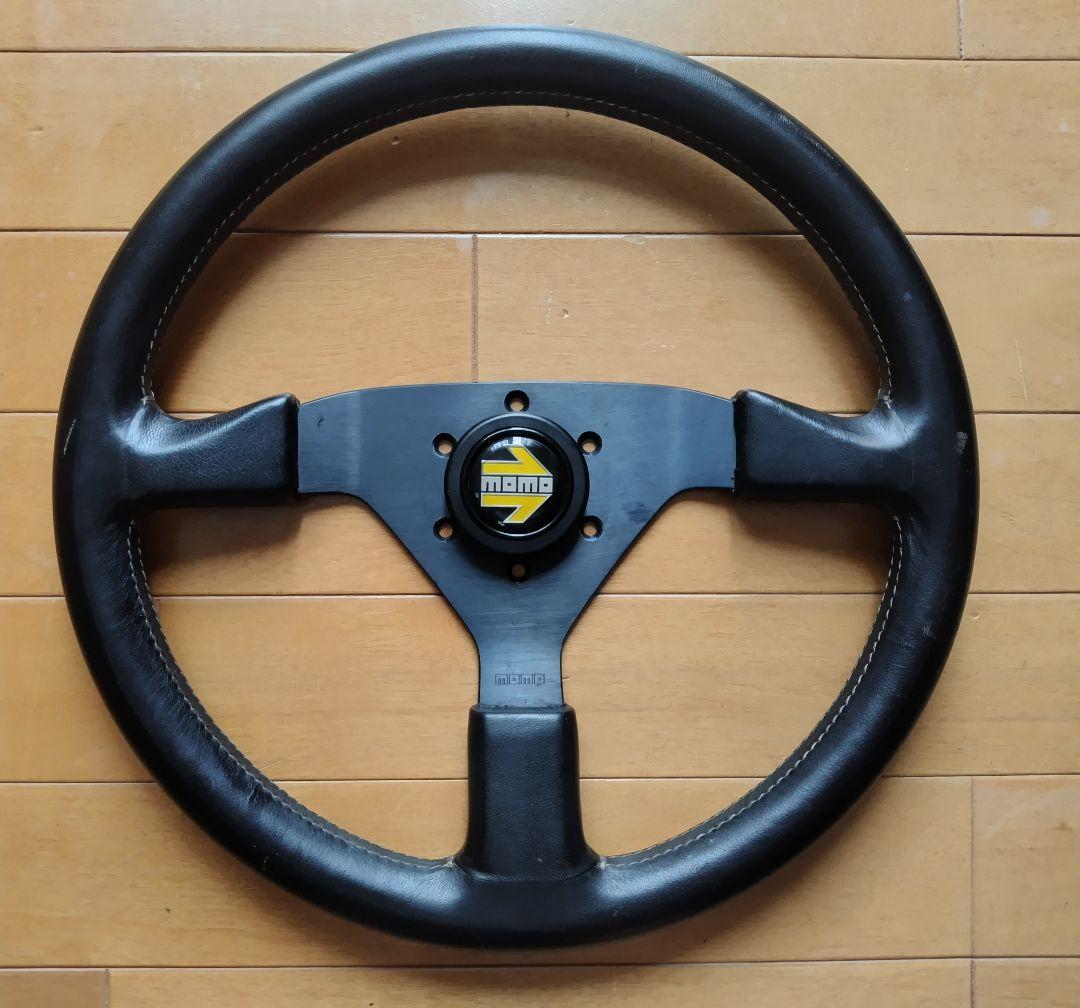 Momo Cobra OD355mm ボス2種付