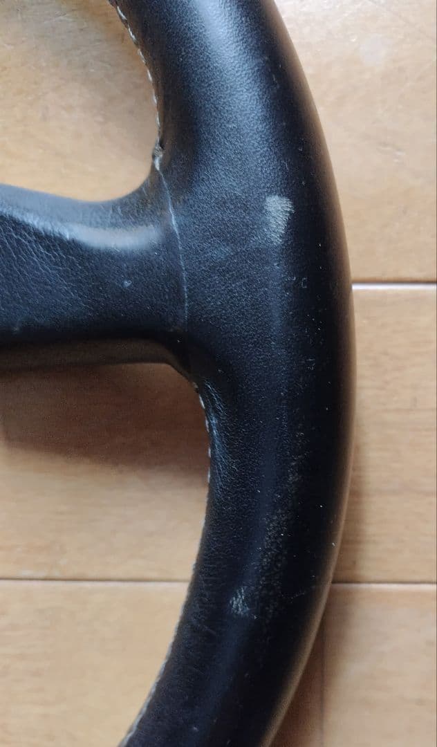 Momo Cobra OD355mm ボス2種付