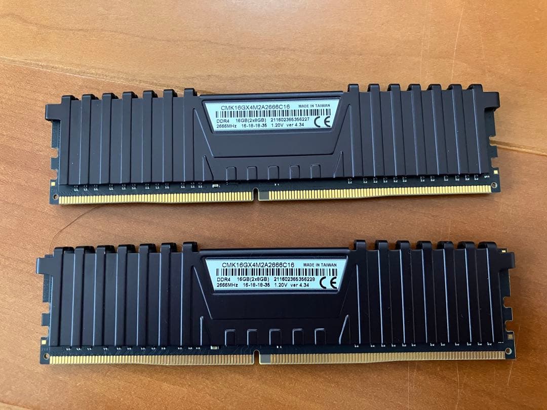 メモリー Corsair Vengeance DDR4-2666 16GB (2x8GB)