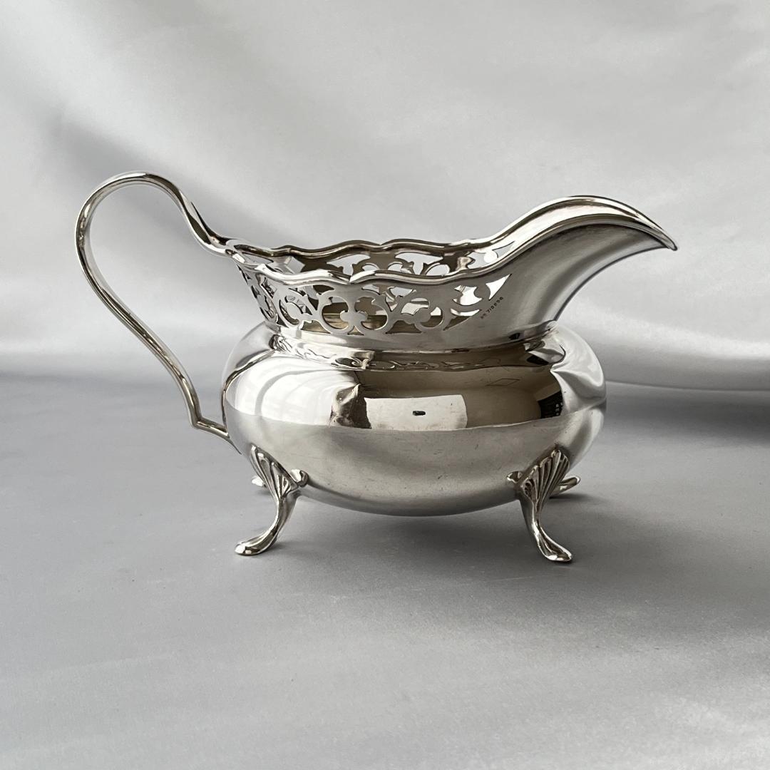 【Watson & Gillott】透かしのティーサービス 5点　トレー