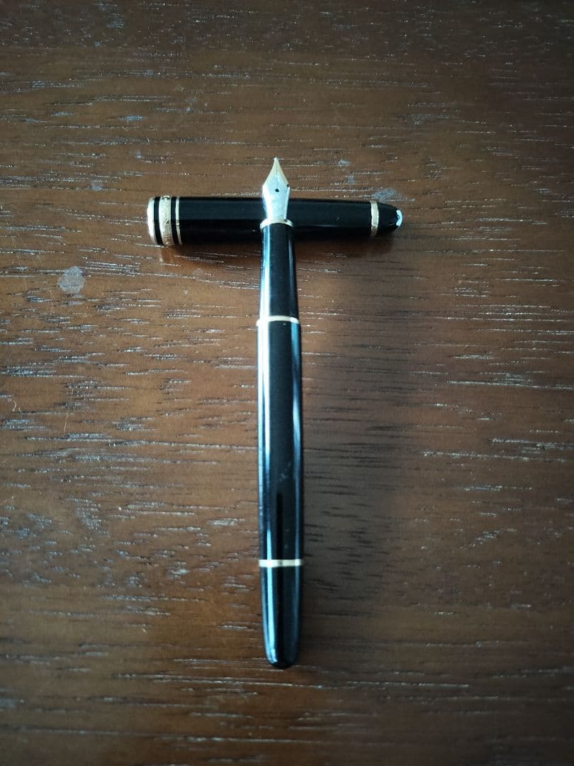 MONTBLANC モンブラン 万年筆 14K ケース・箱付き