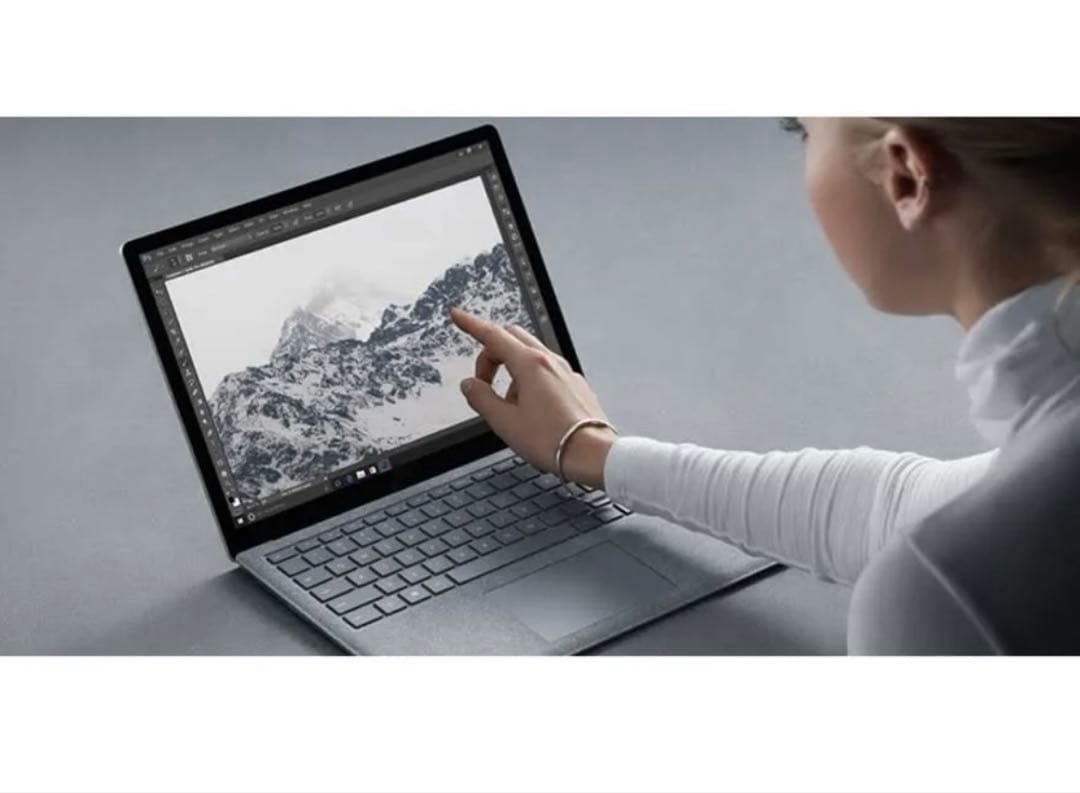Surface Laptop 2 13.5インチ #プラチナ
