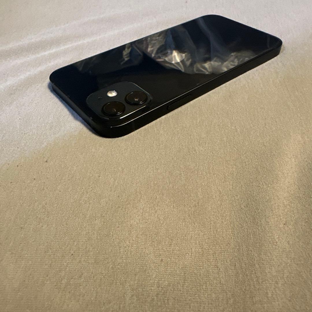 iPhone 12 64GB SiMフリー