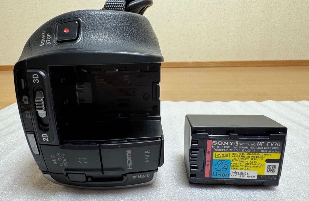 3Dカメラ　SONY　Handycam　HDR-TD10 動作未確認