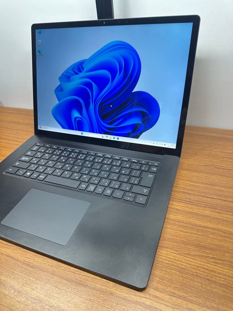 7.Surface Laptop 4 Ryzen 7 16Gb タッチパネル