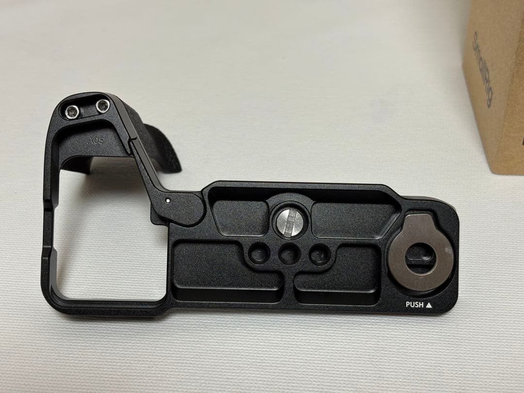 SONY α7CII ミラーレスデジタル一眼「ILCE-7CM2」 グリップ付き