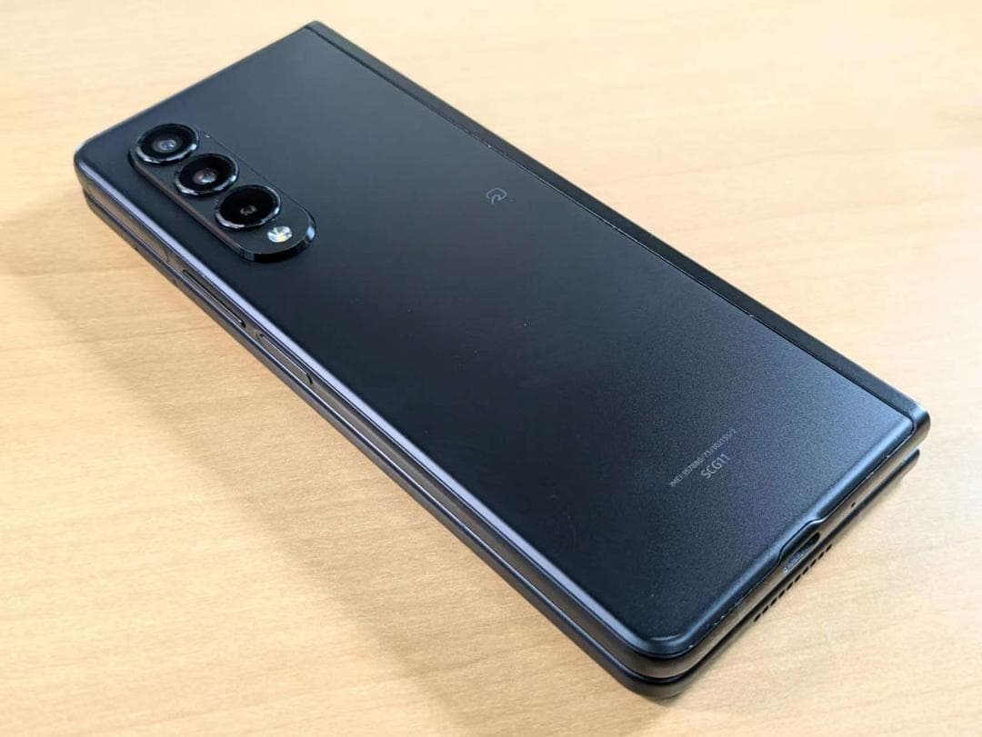 スマートフォン本体 010600D Galaxy Z Fold3(5G) SCG11 256GB