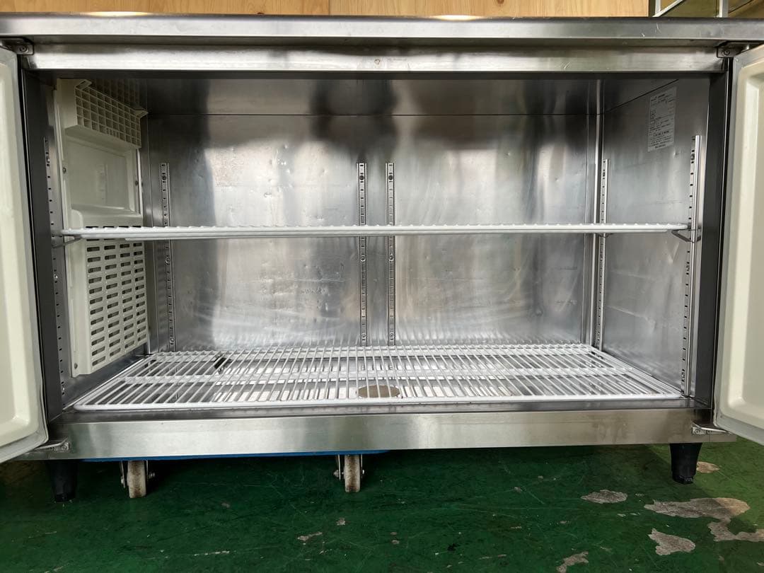 2015年 フクシマテーブル形冷蔵庫 1500x600x800