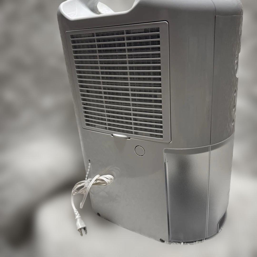 未使用品✨CORONA CD-S6324-W 衣類乾燥機