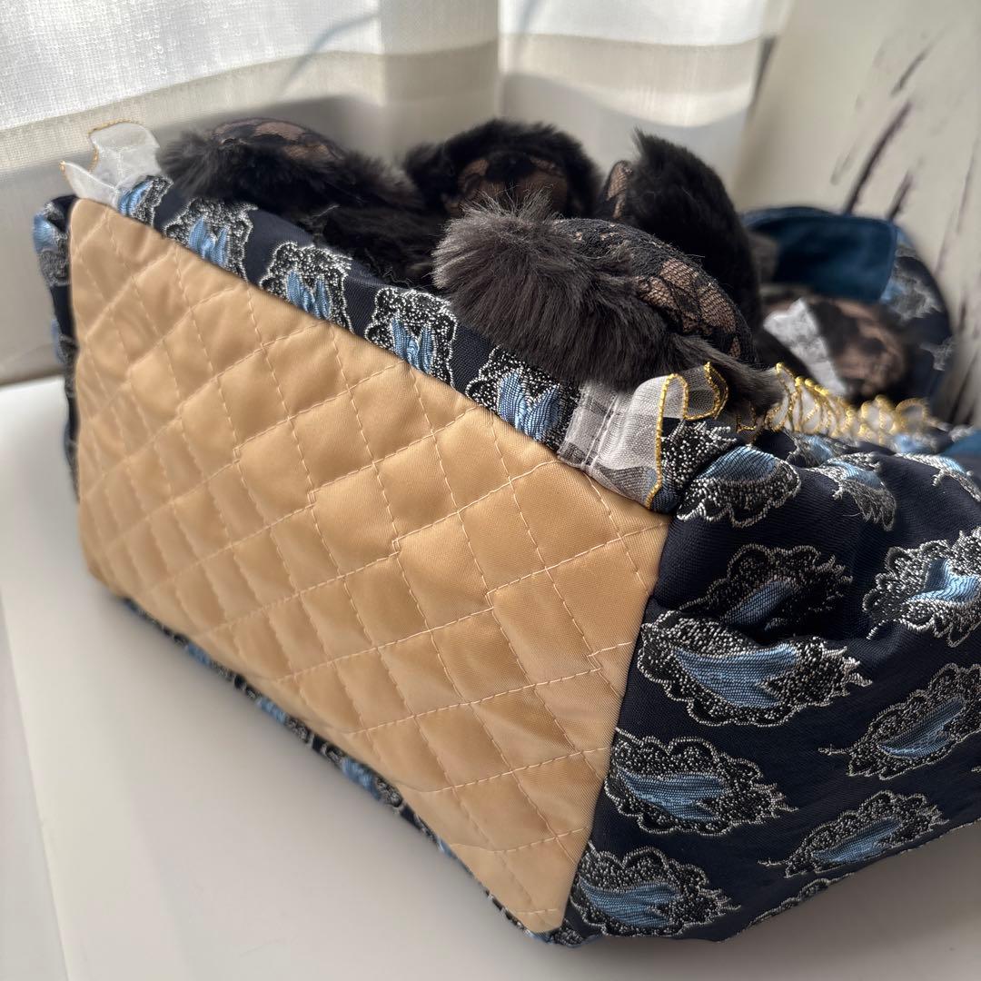 あ*き様 コヤンイサムチョン　ブラックファー×レース　 バック ハンドメイド