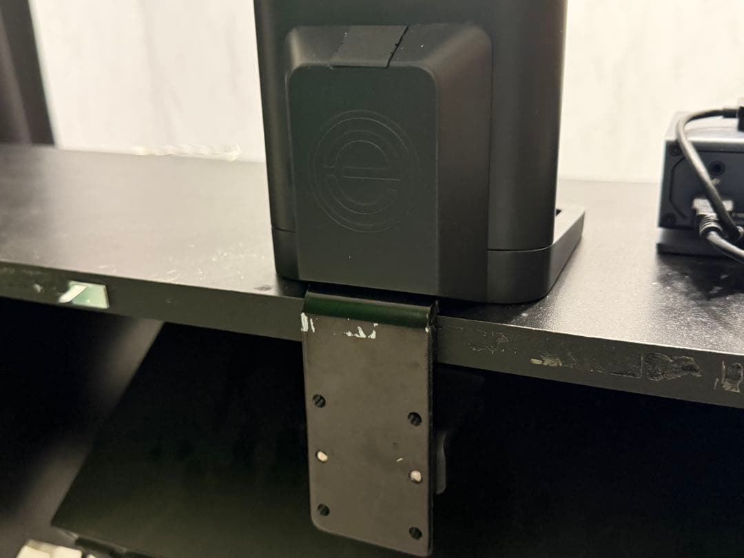 ergtron TRACE エルゴトロン モニターアーム