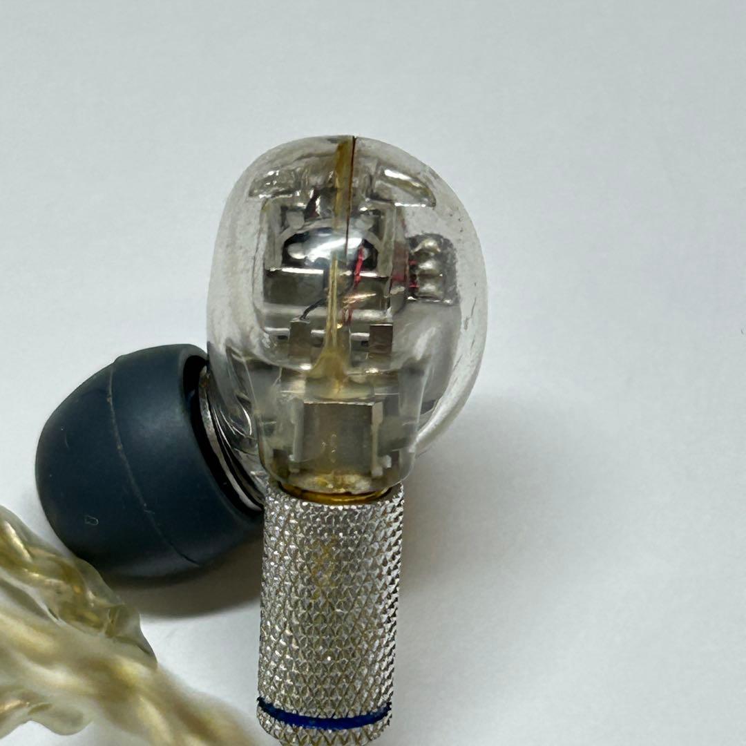SHURE SE846 　有線イヤホン　　　　　　　　　K439