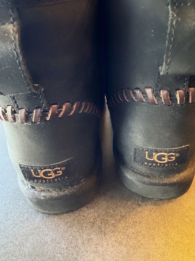 UGGアグ M CLASSIC MINIDECOムートンメ ンズ