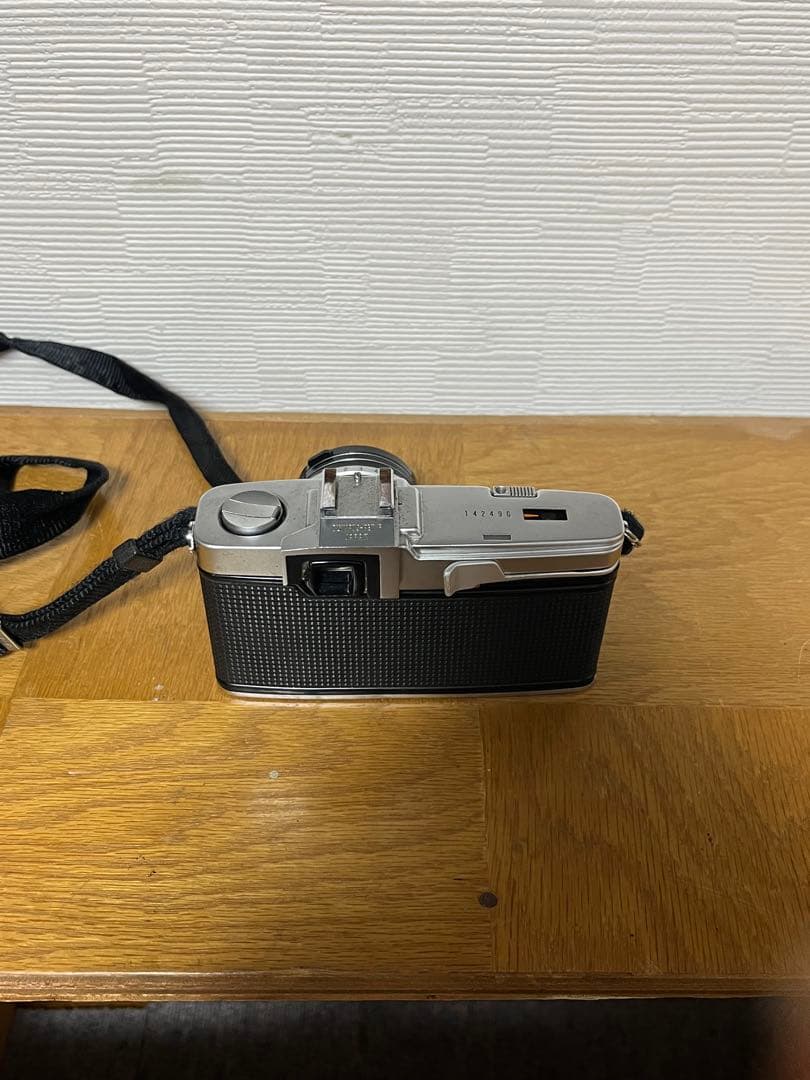 Olympus PEN-F フィルムカメラ 1:1,8 38mm