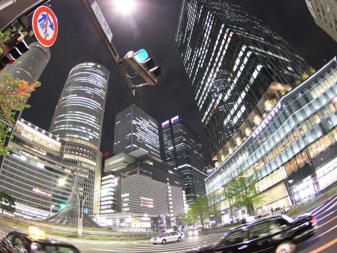 【中古】TOKINA10-17mm 魚眼 APS-C　Canon用