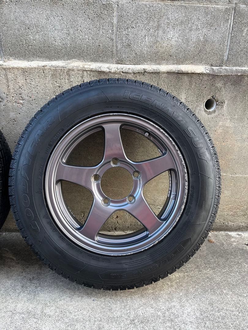 ジムニー　スタッドレスタイヤホイール4本セット　グッドイヤーアイスナビ　22年製