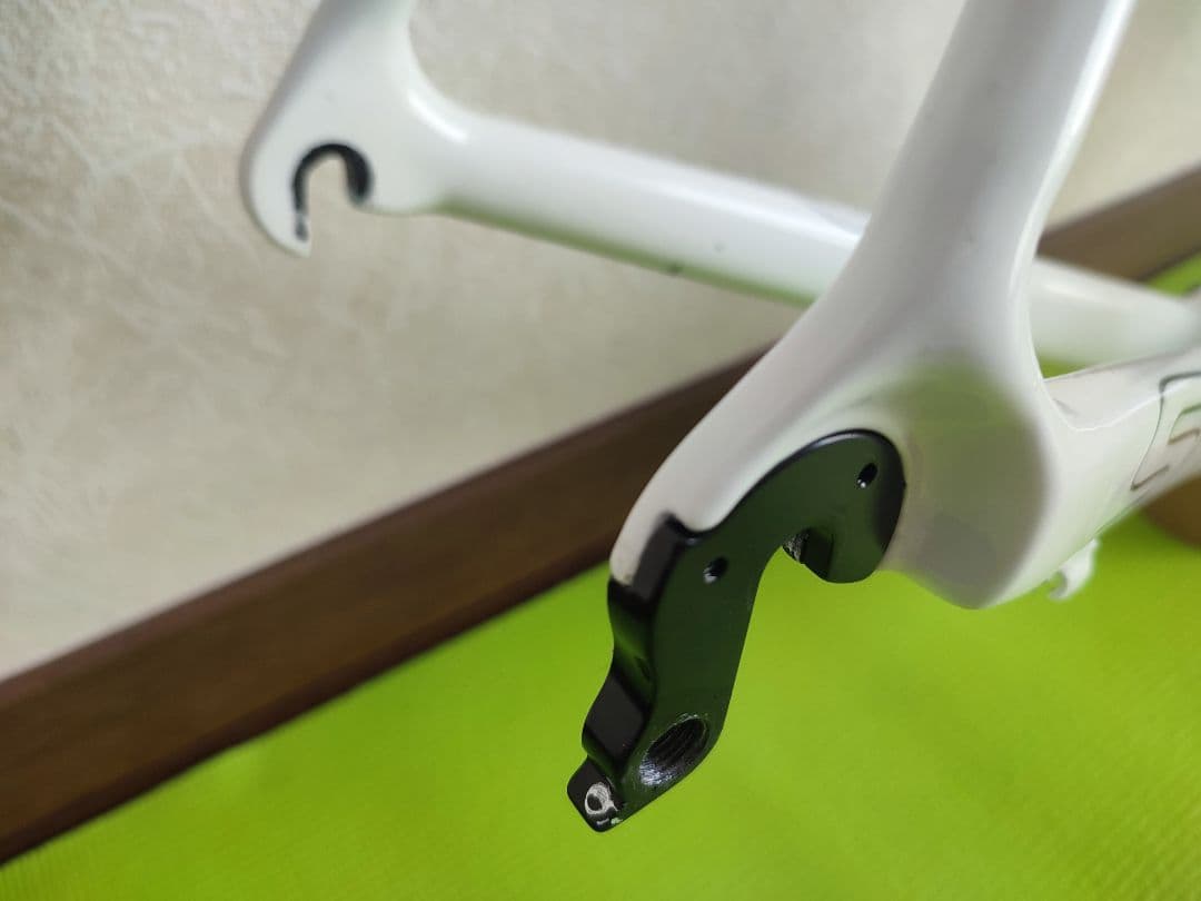 Cannondale キャノンデール SIX カーボンフレーム56cmほぼ未使用